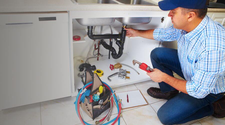 Professional septic tank pumping in Manitou, OK